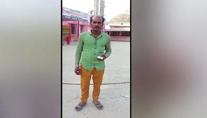 बहराइच: होली में रंग डालने को लेकर हुआ विवाद, मारा चाकू