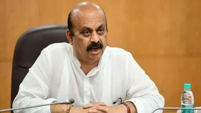 हिजाब विवाद: सभी को अदालत के फैसले का पालन करना चाहिए- कर्नाटक मुख्यमंत्री बोम्मई