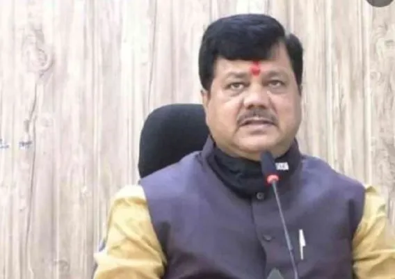 बैंक घोटाले के संबंध मे दारेकर के खिलाफ प्राथमिकी उचित- राकांपा युवा शाखा