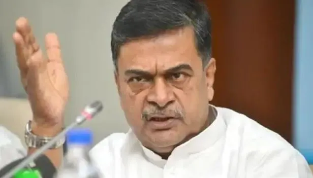 भारत में बिजली का संकट नहीं, उत्पादन क्षमता व्यस्ततम समय की मांग से ज्यादा- बिजली मंत्री