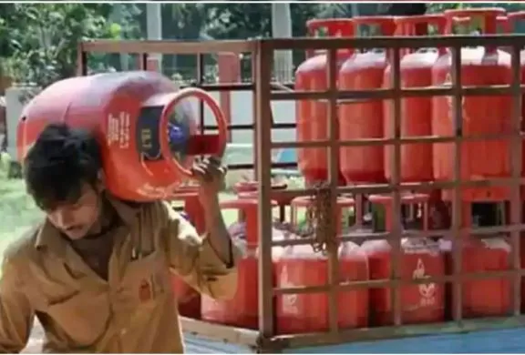 BPCL ने शुरु की ‘वॉयस’ के जरिये LPG सिलेंडर की बुकिंग और भुगतान की सुविधा