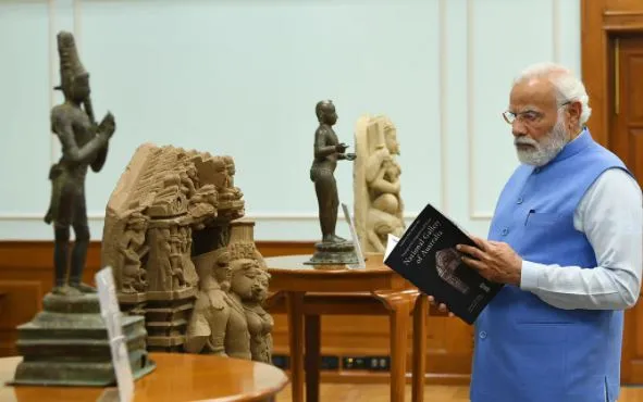 ऑस्ट्रेलिया ने 29 पुरावशेष भारत को लौटाये, प्रधानमंत्री नरेंद्र मोदी ने किया निरीक्षण