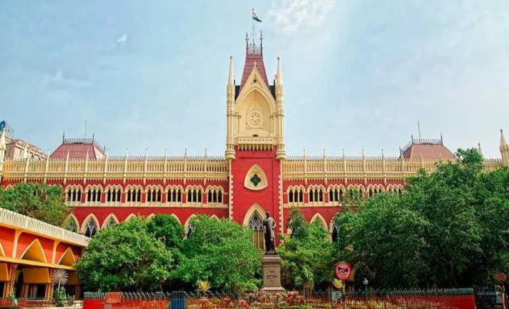 कोलकाता उच्च न्यायालय ने पश्चिम बंगाल के बीरभूम जिले में हुई हिंसा का स्वत: संज्ञान लिया