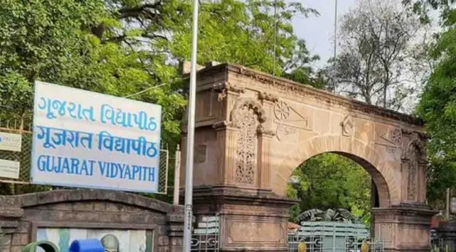 उच्च न्यायालय ने गुजरात विद्यापीठ के कुलपति को हटाने पर अस्थायी रोक लगाई