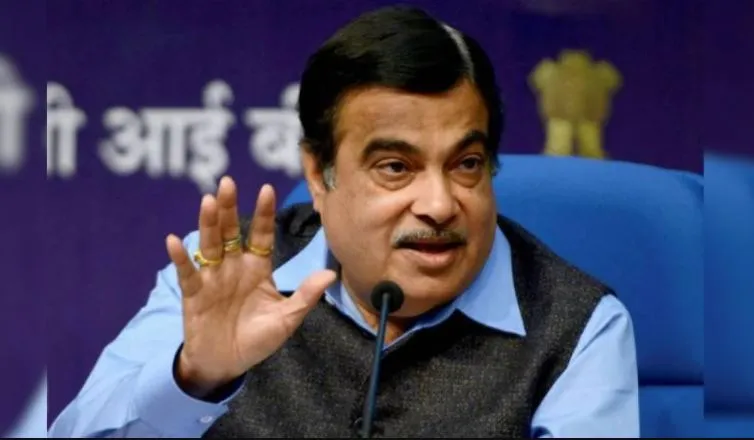 करीब 10 लाख इलेक्ट्रिक वाहन पंजीकृत, 1,742 सार्वजनिक चार्जिंग स्टेशन चालू- गडकरी 