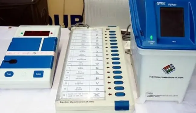 पांच राज्यों में हुए चुनाव में दो मौजूदा और पांच पूर्व मुख्यमंत्रियों को करना पड़ा हार का सामना