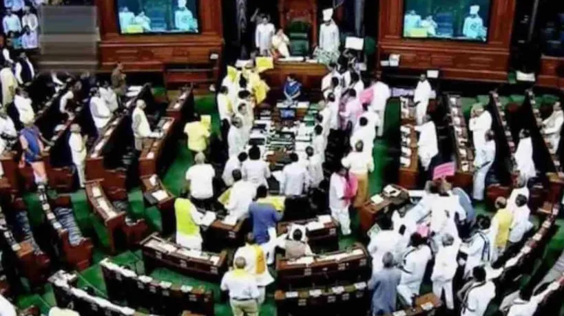 गुजरात: नेहरू के बारे में बीजेपी नेता की टिप्पणी के बाद विधानसभा में हंगामा