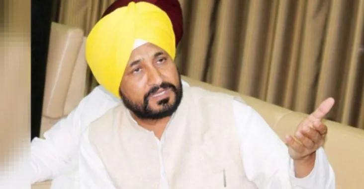 पंजाब चुनाव में हार के बाद सीएम चन्नी ने राज्यपाल को सौंपा इस्तीफा