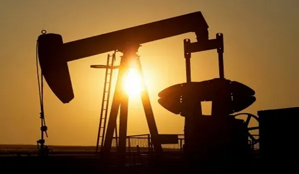 Russia Ukraine War : रूस से रियायती दर पर भारत ले रहा है कच्चा तेल, अमेरिका की नजर में नहीं है प्रतिबंधों का उल्लंघन