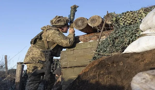 Russia-Ukraine War : यूक्रेनी सैनिकों ने डीपीआर में दो इलाकों पर की गोलाबारी