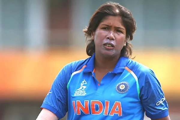 Women’s World Cup: झूलन गोस्वामी ने रचा इतिहास, वर्ल्ड कप इतिहास में सबसे ज्‍यादा विकेट लेने वाली गेंदबाज बनीं