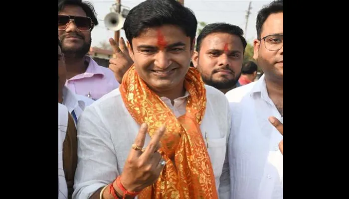 कानपुर: बिठूर में फिर जीती भाजपा, अभिजीत सिंह सांगा ने सपा के मुनीन्द्र को हराया