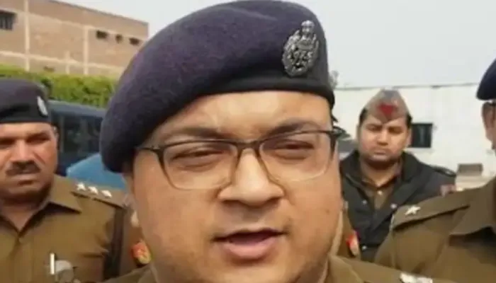 UP Election 2022: कानपुर पुलिस ने मतगणना में गड़बड़ी करने वालों को देखते ही गोली मारने की दी चेतावनी