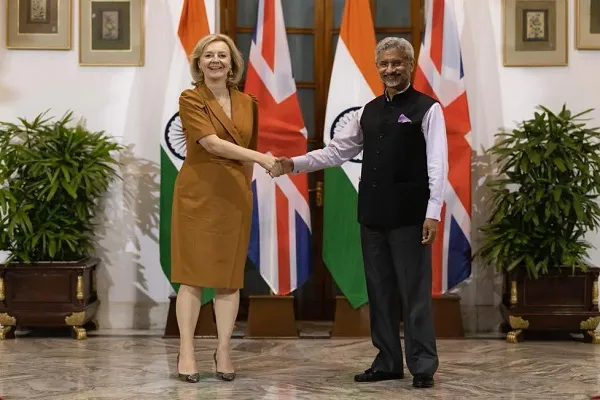 आज भारत आएंगी ब्रिटेन की विदेश सचिव लिज ट्रस, रूस-यूक्रेन मुद्दे को लेकर एस. जयशंकर से करेंगी मुलाकात