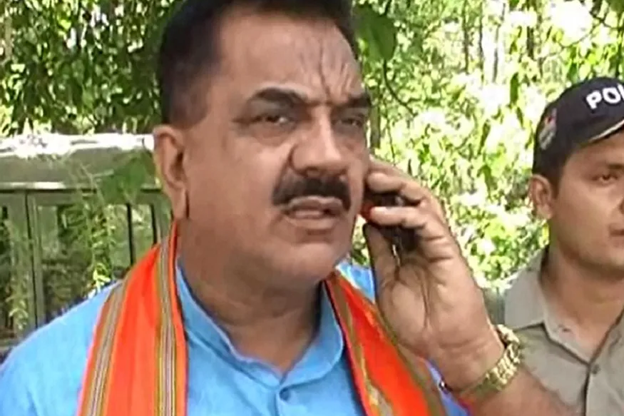 रुद्रपुर: ठुकराल ने बेहड़ को किया फोन, चर्चाओं ने पकड़ा जोर