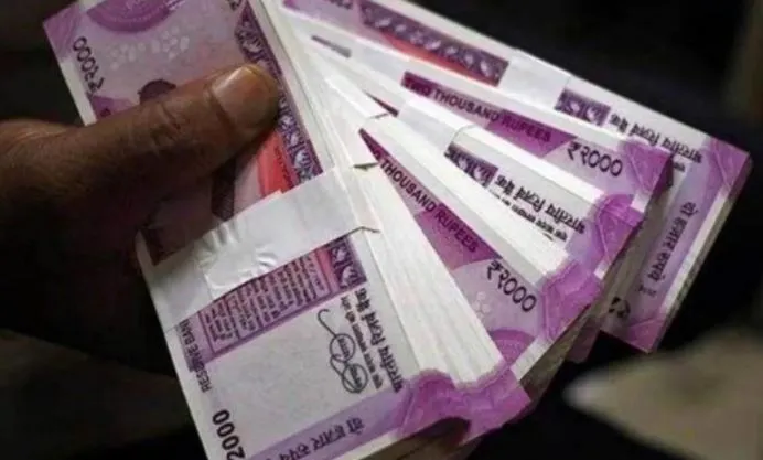 शुरुआती कारोबार में निवेशकों की संपत्ति 1.99 लाख करोड़ रुपये बढ़ी