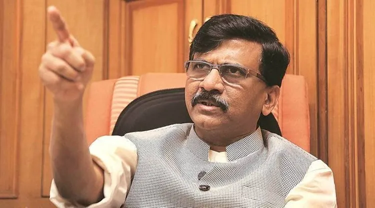 कुछ लोग खुद को कानून से ऊपर क्यों समझते हैं: संजय राउत
