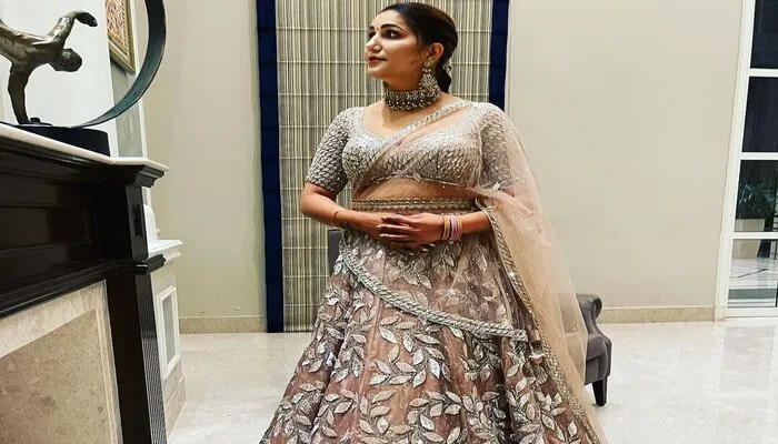 Sapna Choudhary Photos:  लहंगे में सपना ने जीता फैंस का दिल, सोशल मीडिया पर शेयर की फोटो