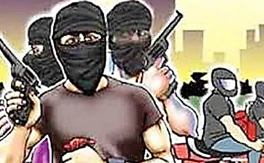 लखीमपुर-खीरी: व्यापारी की कनपटी पर तमंचा लगाकर बदमाशों ने लूटी स्कूटी