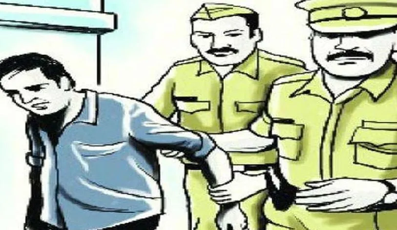 बरेली: किला पुलिस ने पकड़े एक गैंग के आठ शातिर अपराधी, सफर करने वाले यात्रियों को बनाते थे अपना शिकार