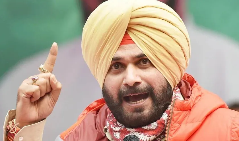सिद्धू ने कांग्रेस की पंजाब इकाई के अध्यक्ष पद से दिया इस्तीफा
