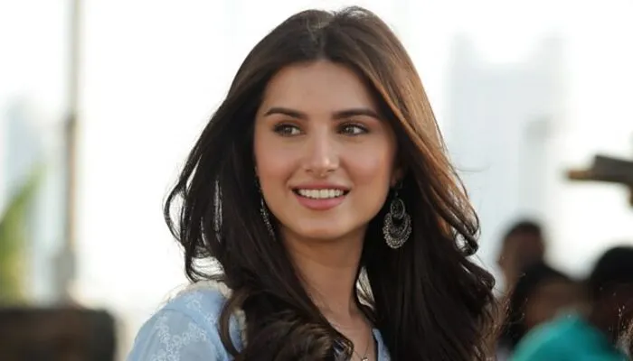 तारा सुतारिया ने शुरू की हीरोपंती 2 की डबिंग, सोशल मीडिया के जरिए दी जानकारी