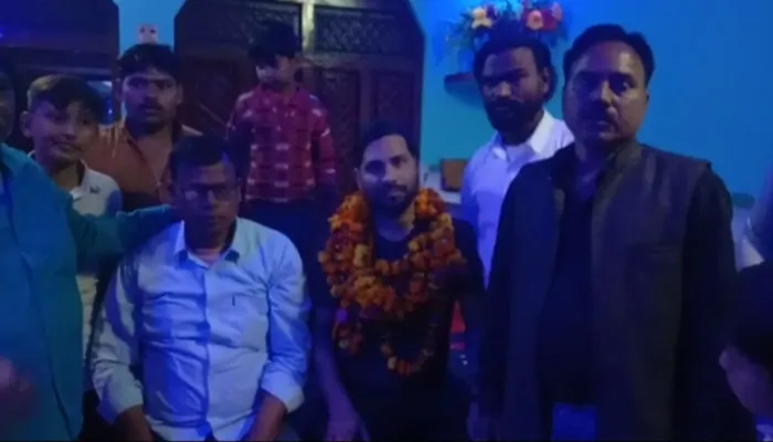 बहराइच: यूक्रेन से लौटे छात्र ने सुनाई आपबीती, कहा- धमाकों की आवाज से दहल उठता था दिल
