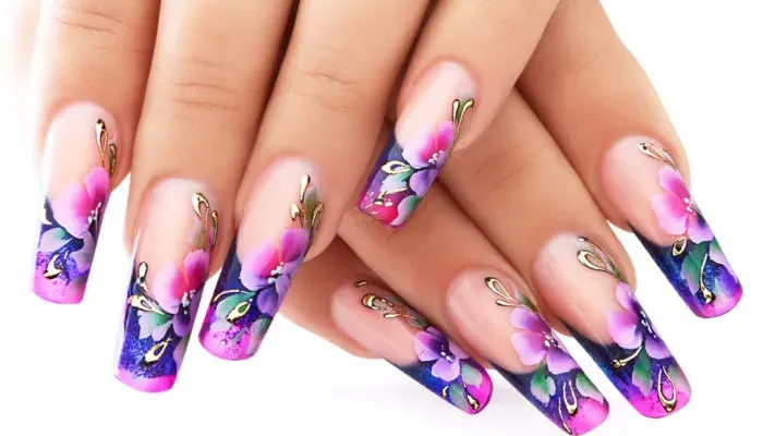 Nail care Tips: नाखून को सुंदर और मजबूत बनाने के लिए ट्राई करें यह घरेलू उपाय