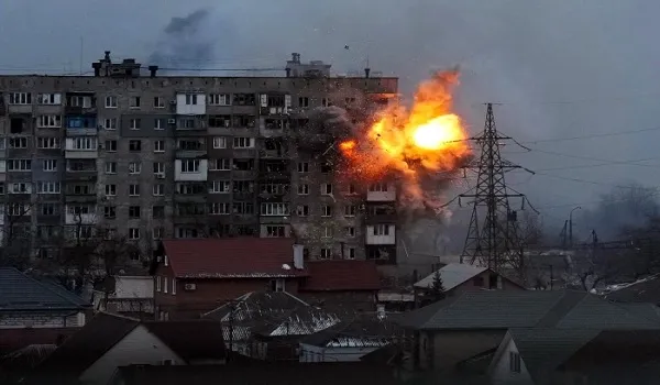 Russia-Ukraine War : रूस ने की मारियुपोल के लोगों से हथियार डालने की मांग, यूक्रेन ने प्रस्ताव ठुकराया