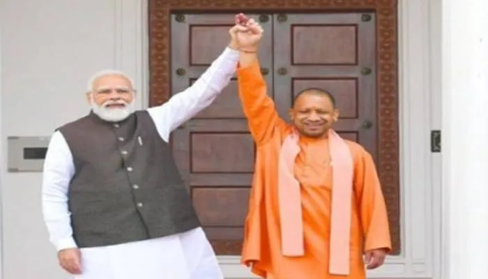 Yogi Sarkar 2.0:  प्रधानमंत्री नरेन्‍द्र मोदी बने योगी आदित्यनाथ के शपथ ग्रहण के साक्षी