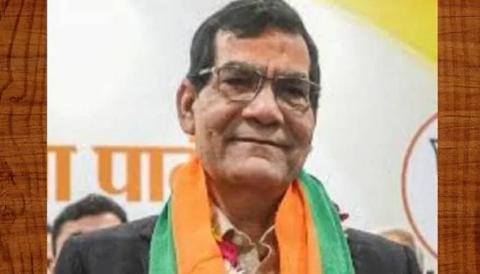 ऊर्जा मंत्री एके शर्मा ने अधिकारियों के साथ की बैठक, कहा- कार्ययोजना बना कर करें कार्य