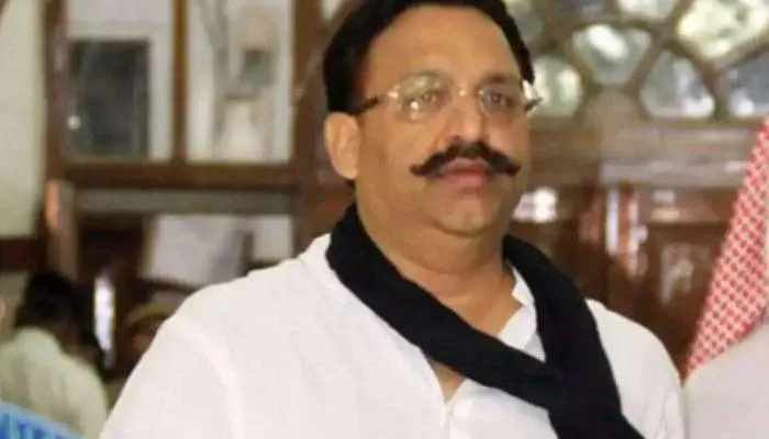 मुख्तार के पेशी की सूचना लीक करने वाले का पता लगाने बांदा जेल से पहुंचे DIG