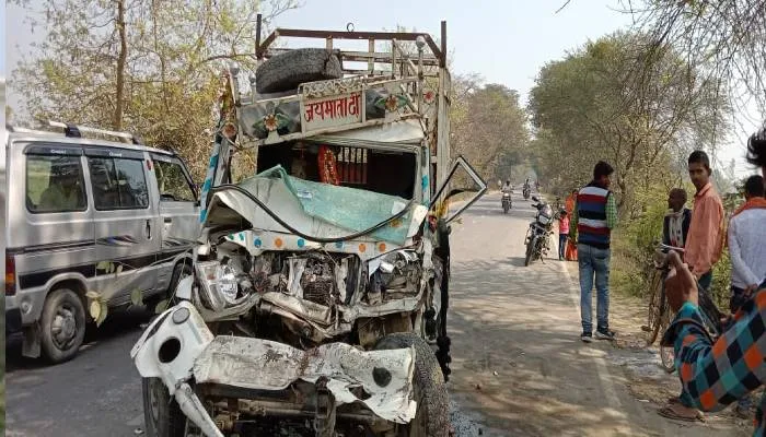 बाराबंकी: अलग-अलग मार्ग दुर्घटनाओं में तीन की मौत, छह गंभीर