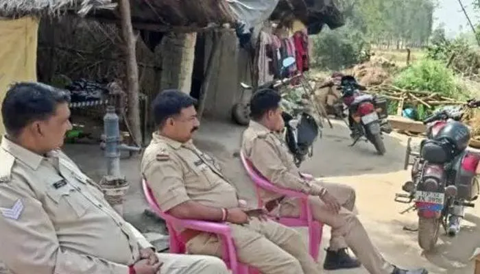 बाराबंकी: परिजनों ने छात्रा की हत्या कर शव जलाने का किया प्रयास, जानें पूरा मामला