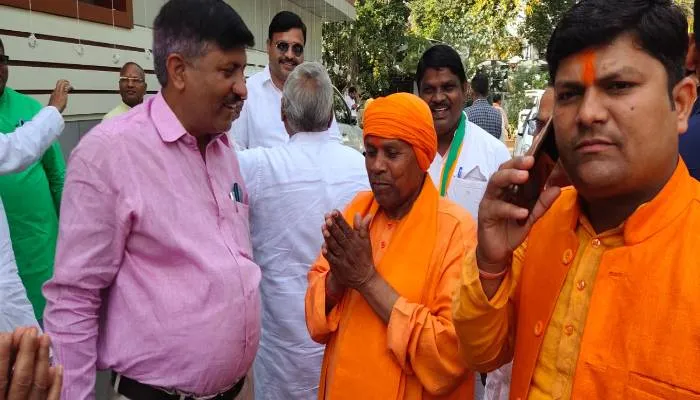 बोले विधायक- योगी ने मेडिकल कॉलेज से लेकर करोड़ों की योजनाओं तक बहुत कुछ दिया और अब…