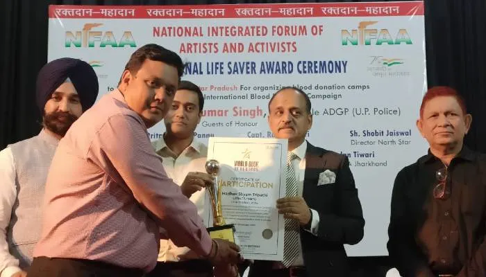 लखनऊ: रक्तपूरक चैरिटेबल फाउंडेशन को ”इंटरनेशनल लाइफ सेवर अवार्ड” से किया गया सम्मानित