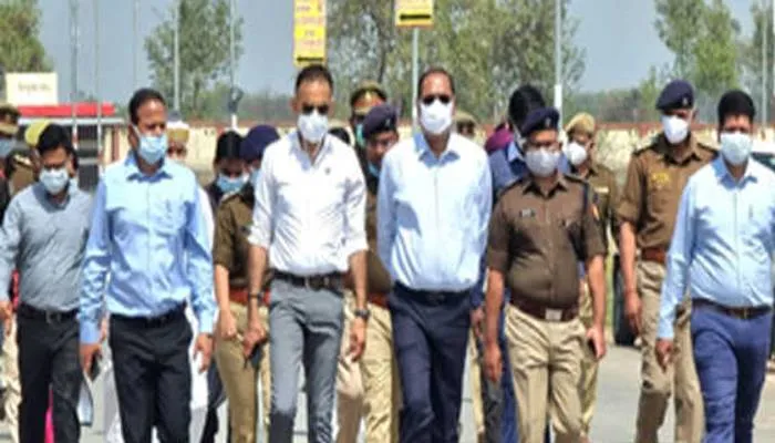 झांसी: आलाधिकारियों ने मतगणना तैयारियों का लिया जायजा