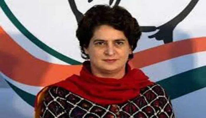 प्रियंका गांधी की अगुवाई में कांग्रेसी महिलाएं कल करेंगी मार्च