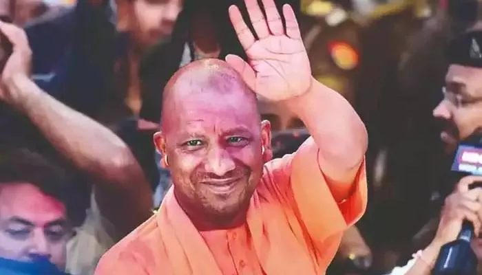 योगी सरकार के शपथ ग्रहण के लिए दुल्हन की तरह सजी राजधानी, देखें तस्वीरें