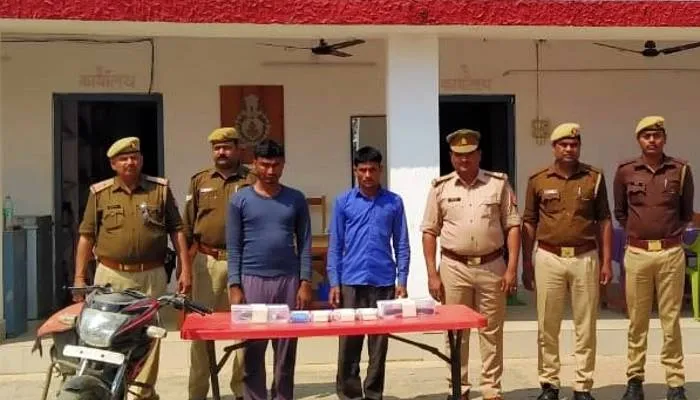 बहराइच: पुलिस से मुठभेड़ में तीन बदमाश गिरफ्तार, नकदी व बाइक के साथ पासबुक बरामद