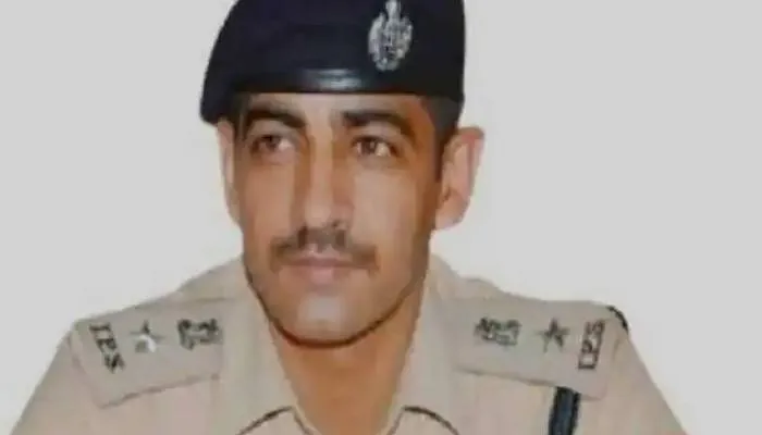 भ्रष्ट अफसरों के खिलाफ एक्शन में योगी सरकार, गाजियाबाद के SSP को किया निलंबित