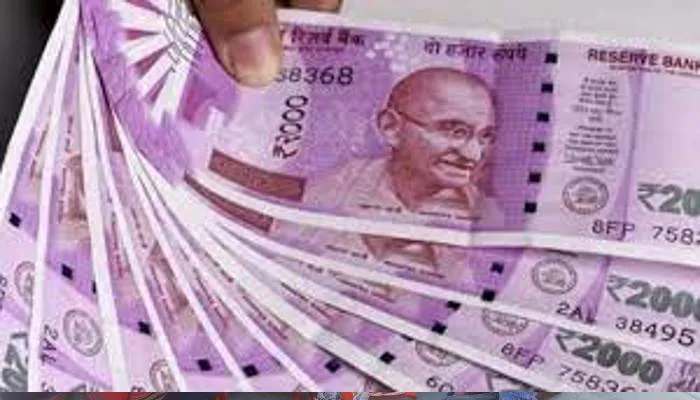 सीतापुर: चोरों ने श्रद्धालुओं की दो लाख की नकदी उड़ाई, जांच शुरू
