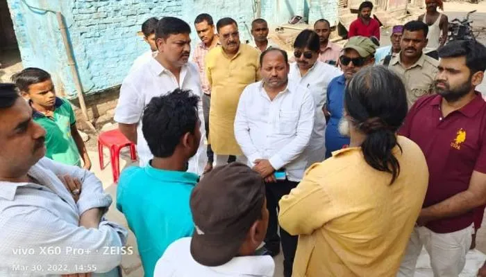 अयोध्या मासूम रेप कांड: सपा नेता पवन पांडेय ने मांगी आरोपियों की गिरफ्तारी