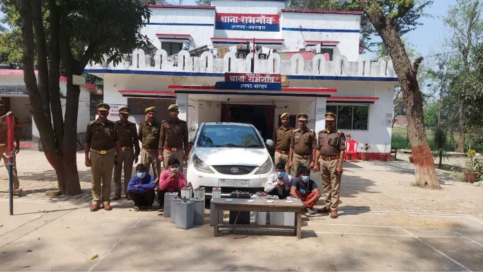 बहराइच: टावर से बैट्री चोरी करने वाले गिरोह का पुलिस ने किया खुलासा, सगे भाई समेत चार गिरफ्तार