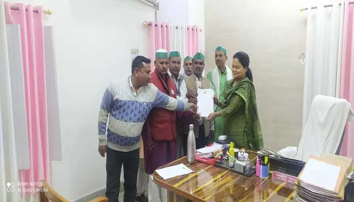 बहराइच: यूक्रेन में भारतीय छात्रों के साथ दुर्व्यवहार पर भाकियू नाराज