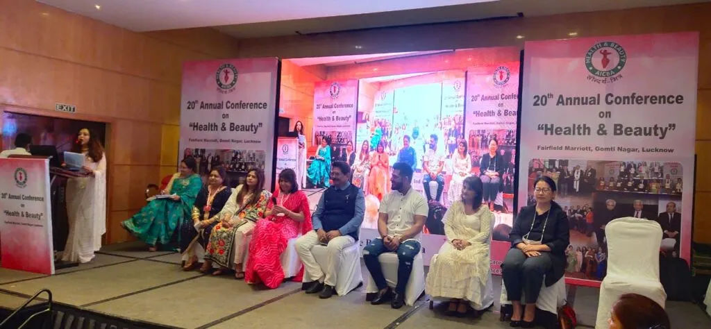 ऑल इंडिया कॉस्मेटोलॉजिस्ट एंड ब्यूटीशियन एसोसिएशन 