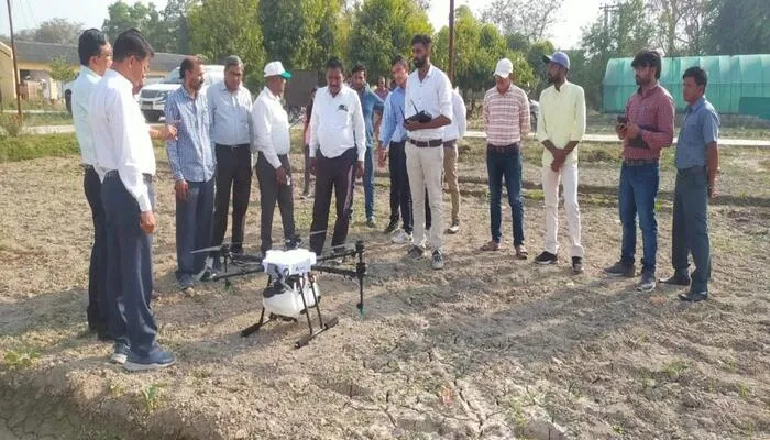 अयोध्या: कृषि विवि में अब ड्रोन के इस्तेमाल से होगी हाईटेक खेती, निगरानी और उद्यमिता को मिलेगा बढ़ावा
