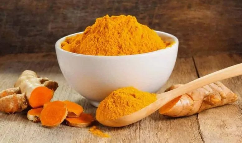 कच्ची हल्दी के सेवन से दूर होंगी डायबिटीज, कैंसर सहित ये तमाम बीमारियां