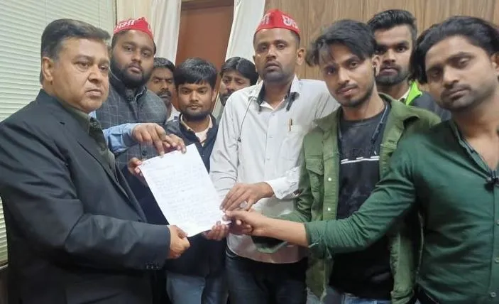 बरेली: निजी परीक्षा फार्म की तिथि घोषित करने की मांग