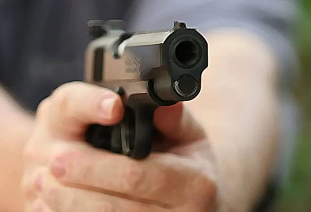 सेल्फी लेते समय अवैध देशी कट्टे का ट्रिगर दबने से छात्र की मौत